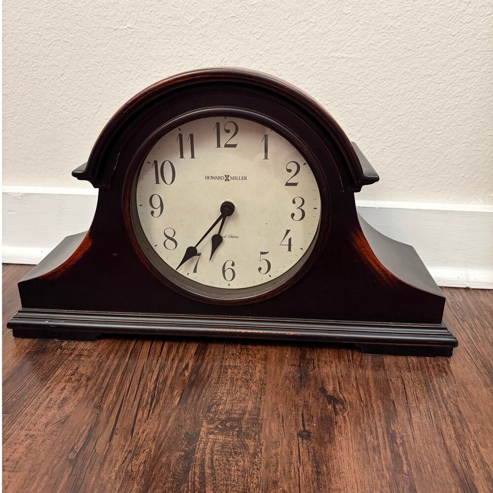 Howard Miller Northland Quartz Mantel Clock Model 635-147 Black Battery Operated